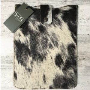 Myra Bag I-Pad Cover